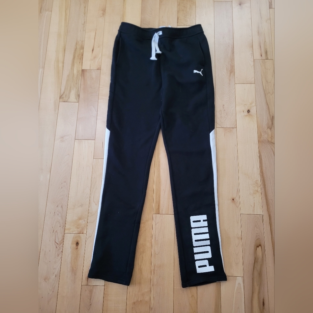 Puma Kids XXL (18/20) Black and White Joggers